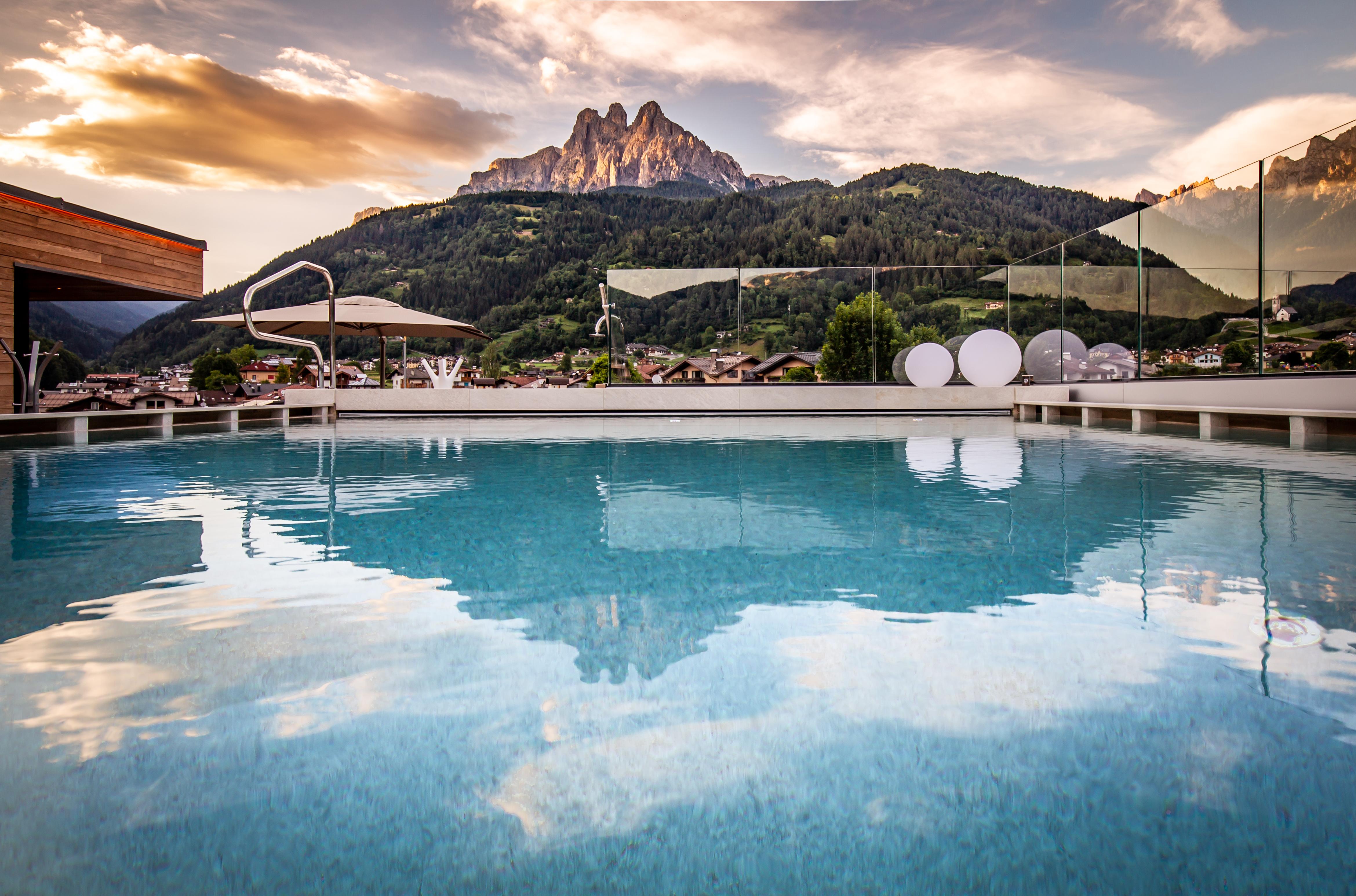 Brunet - The Dolomites Resort Fiera Di Primiero Exteriör bild