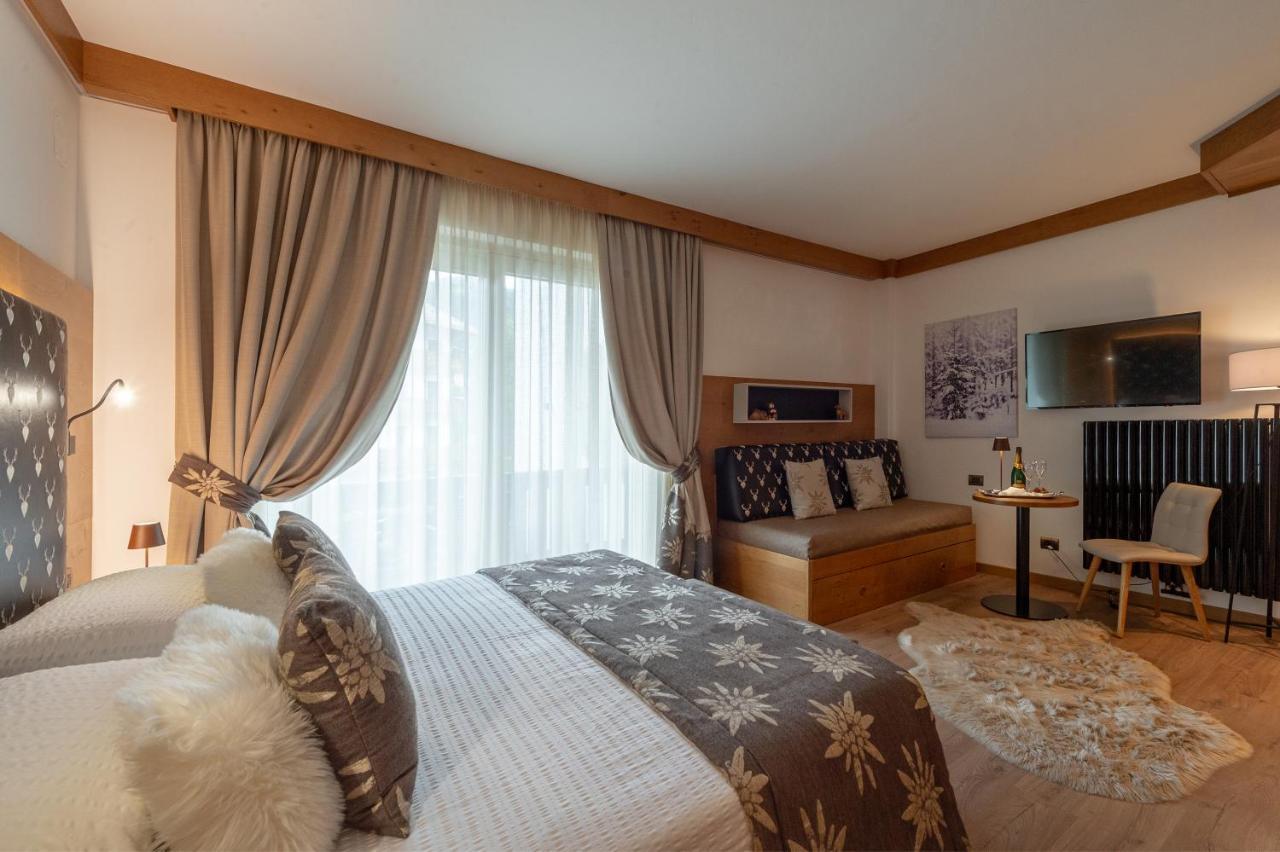 Brunet - The Dolomites Resort Fiera Di Primiero Exteriör bild