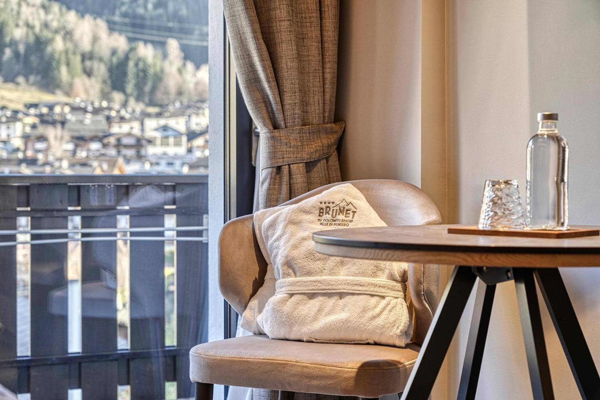 Brunet - The Dolomites Resort Fiera Di Primiero Exteriör bild